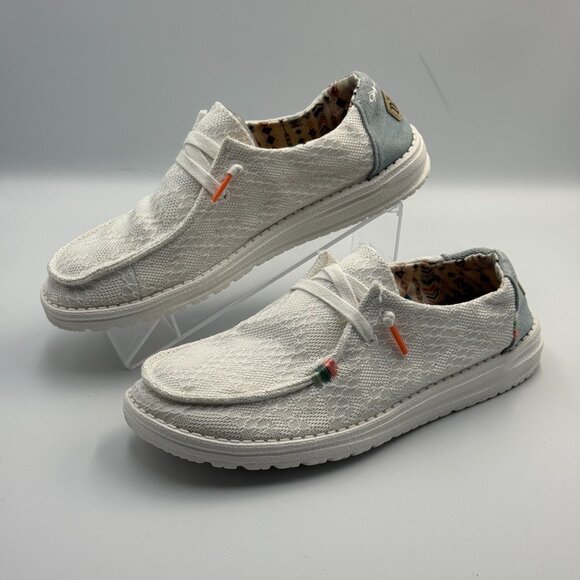 Hey Dude Loafers Women 8 White Crochet Wendy Boho Pristine - Picture 3 of 14